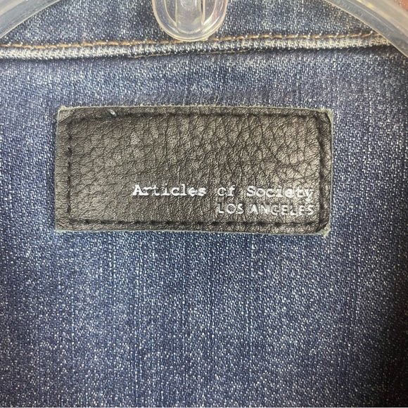 Articles of Society Blue Jean Denim Frayed Edge Jacket Sz Medium - Picture 5 of 14
